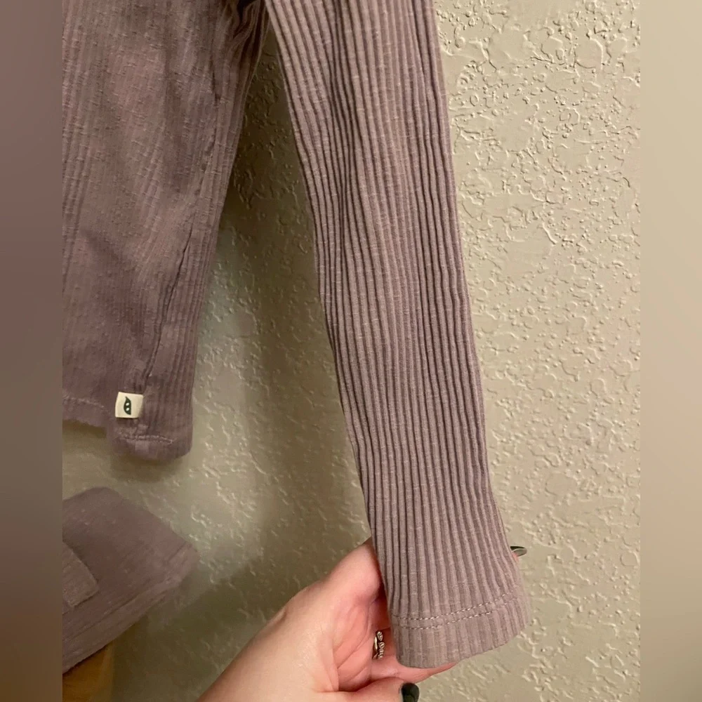 Toddler purple ribbed two piece set (4t) - Picture 3 of 5